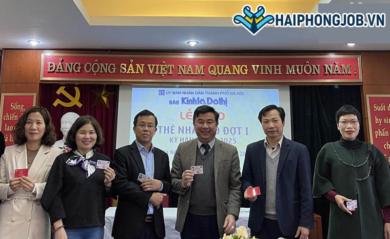 thẻ nhà báo 