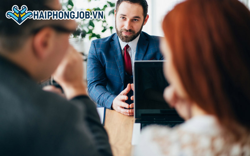 Vai trò của nghề Headhunter là gì
